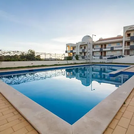 - Pool And Sea View & Center *