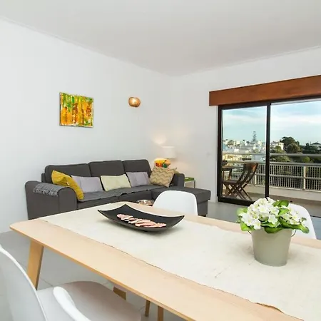 - Pool And Sea View & Center Albufeira