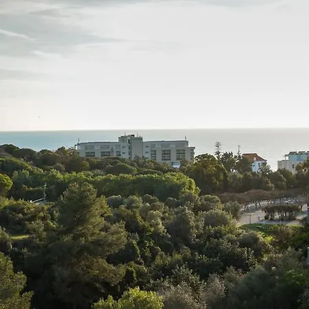 - Pool And Sea View & Center * Albufeira